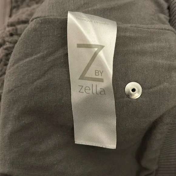 Z by Zella Bomber Fleece Hooded Sherpa Gray Jacket Size Medium - Picture 5 of 13
